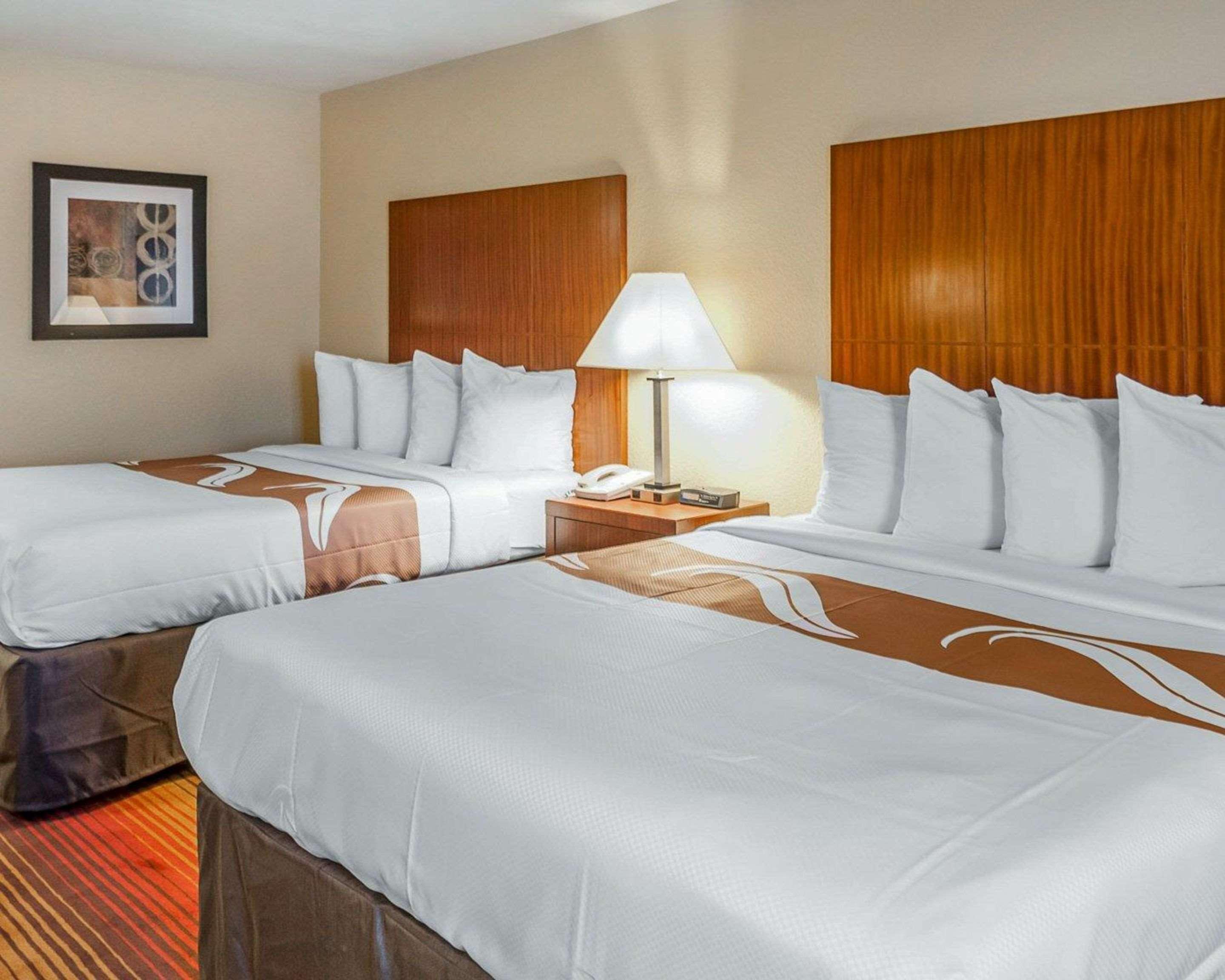 Quality Inn & Suites Albuquerque West Exterior foto